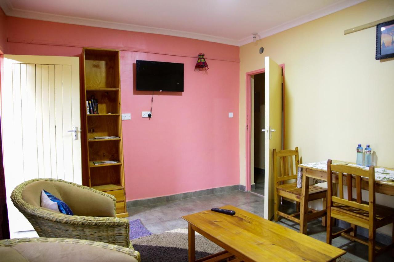 Africana Yard Kitale Zewnętrze zdjęcie
