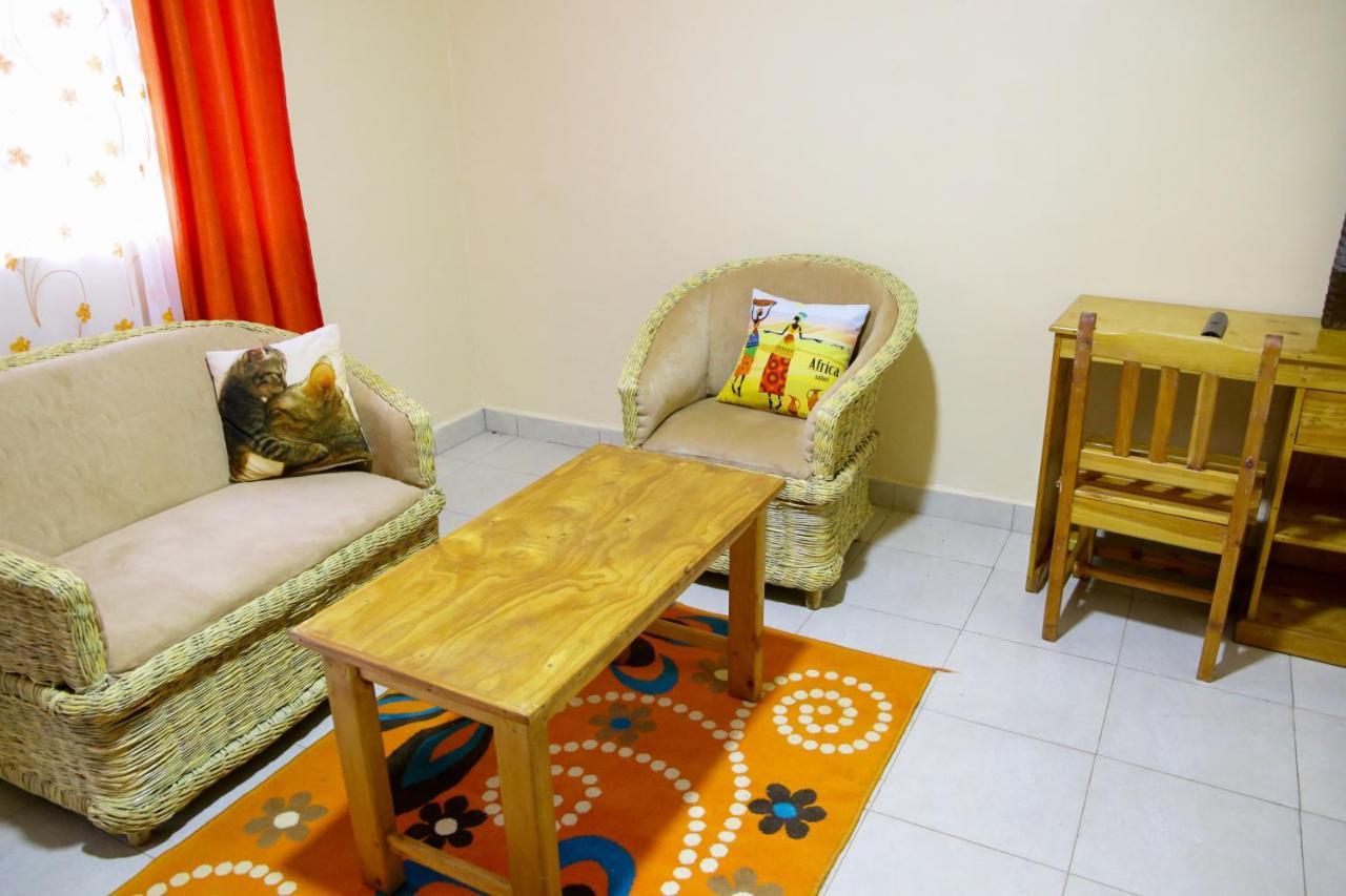 Africana Yard Kitale Zewnętrze zdjęcie