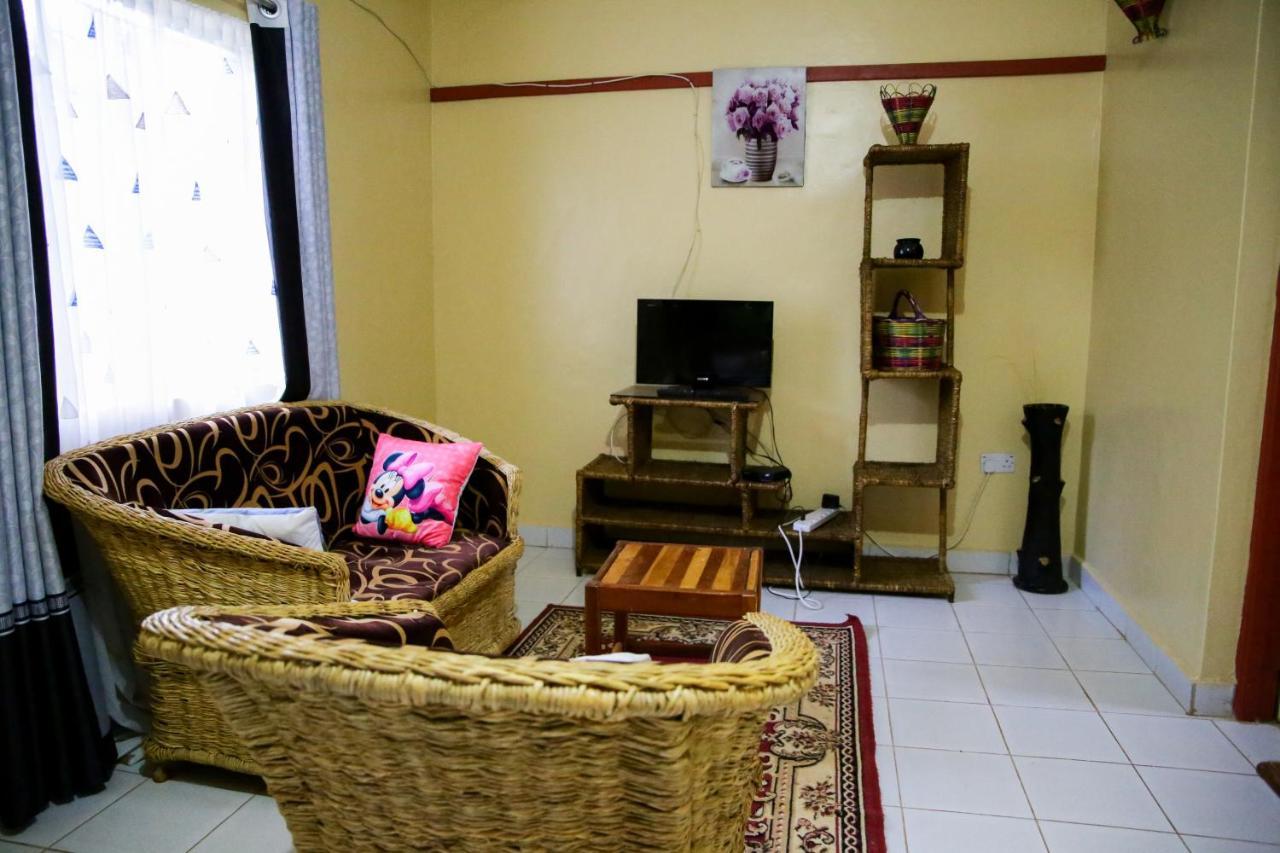 Africana Yard Kitale Zewnętrze zdjęcie