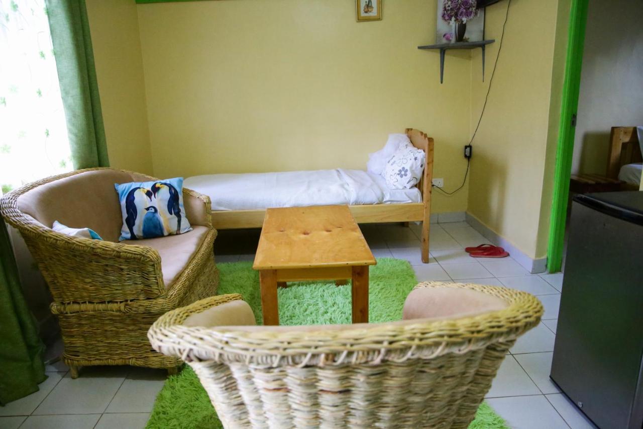 Africana Yard Kitale Zewnętrze zdjęcie